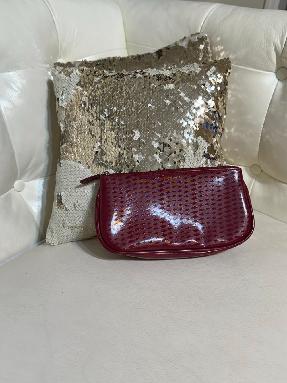 Vintage Clinique Cranberry Burgundy Embossed Patent Makeup Cosmetic Bag Pouch Y2